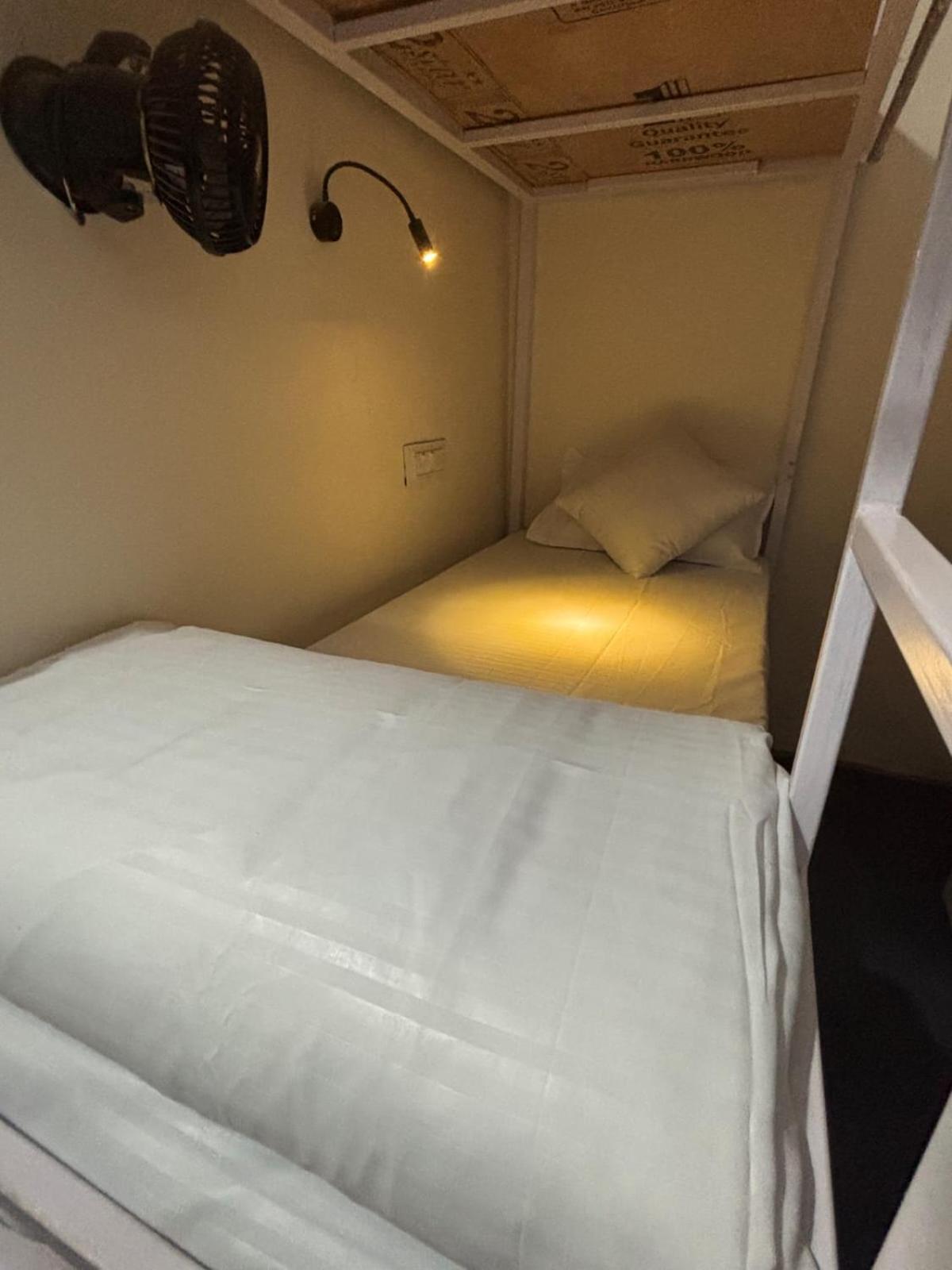 Albergue Hot - House Of Travellers, Vagator Exterior foto
